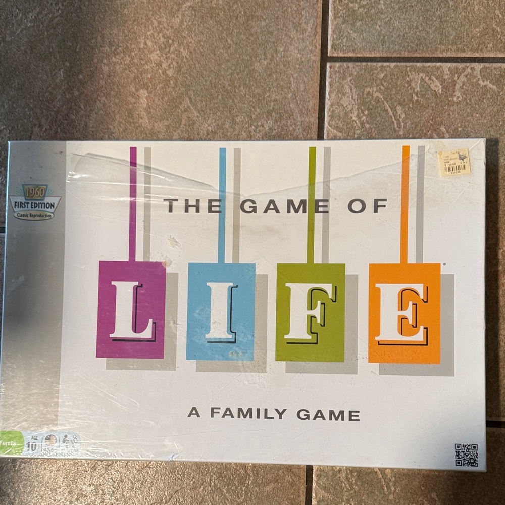 Hasbro The Game of Life Board Game - Silver, Purple, Blue, Green, Orange